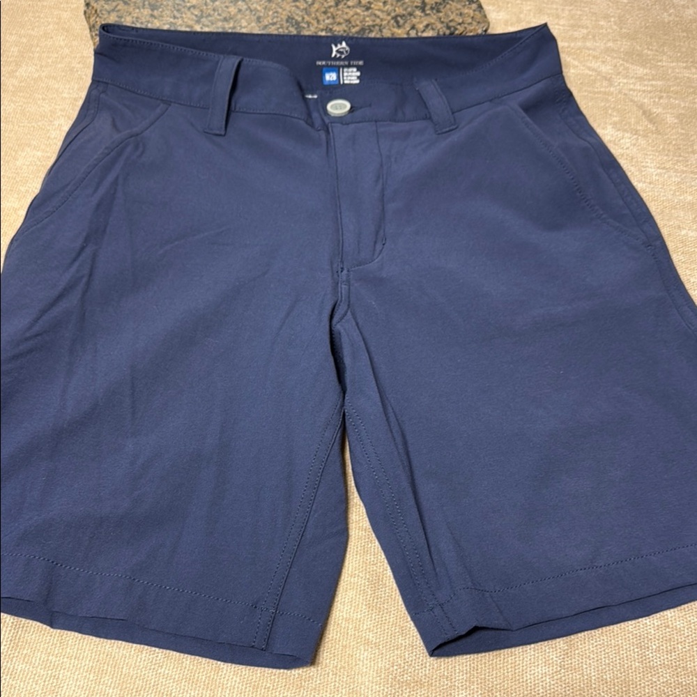 Southern Tide Blue Flat Front Shorts for Casual Wear